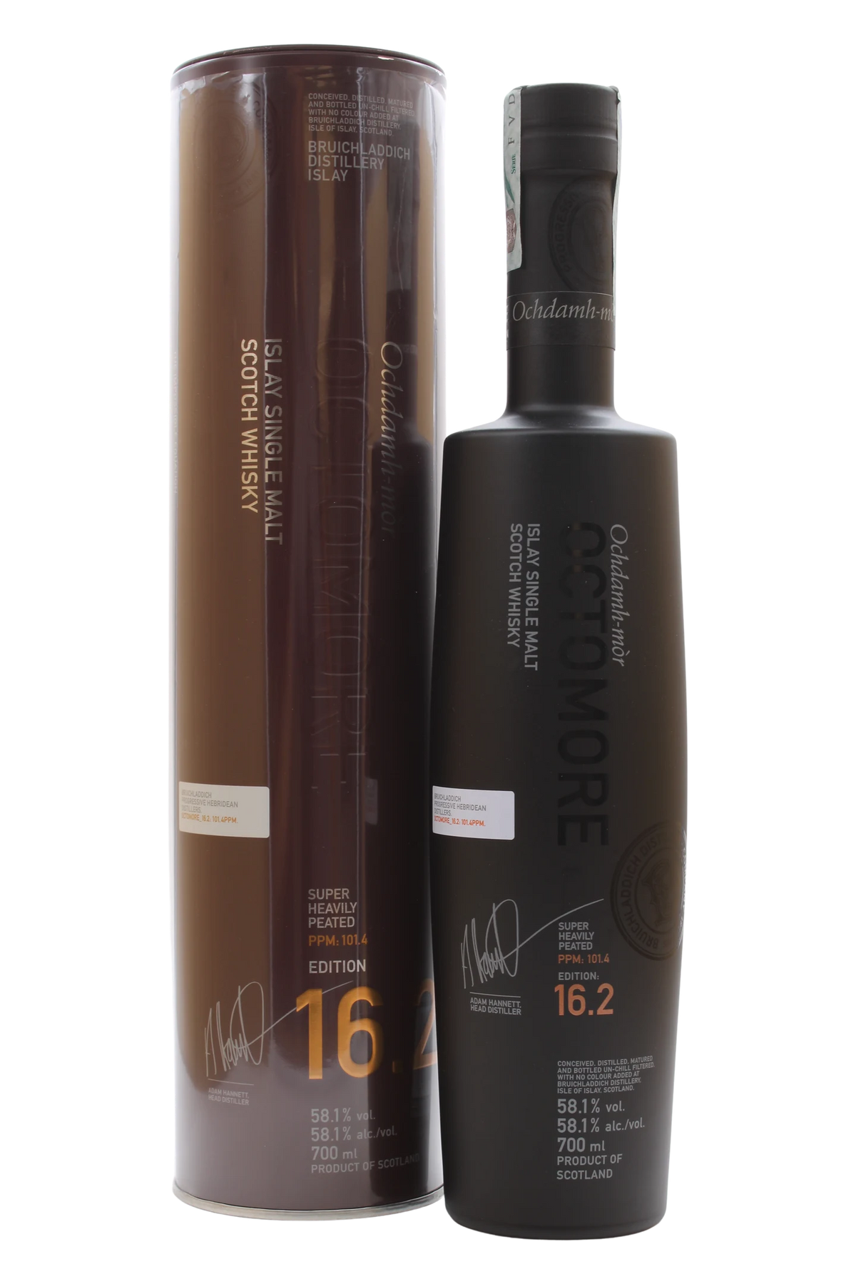 Bottiglia di Octomore Edition 16.2 con astuccio metallico